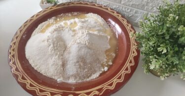 بريوش 4 أشكال مختلفة بدون زبدة ولا بيض خفيف كالريشة